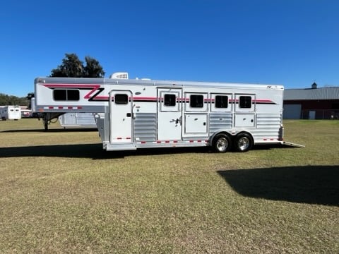 2016 4-Star 23' Weekender  4 Horse Slant Load Gooseneck Horse Trailer With Living Quarters SOLD!!! 