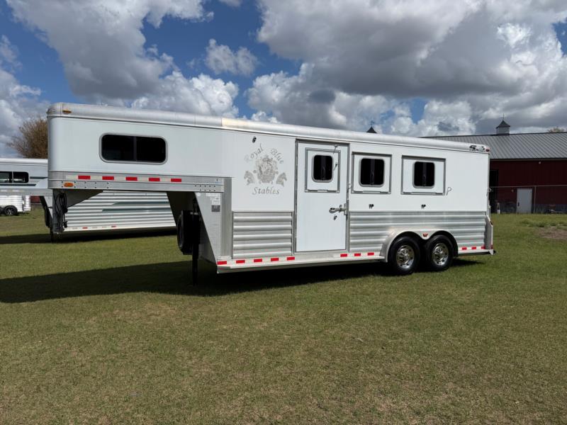 2010 4-Star   3 Horse Slant Load Gooseneck Horse Trailer With Living Quarters SOLD!!! 
