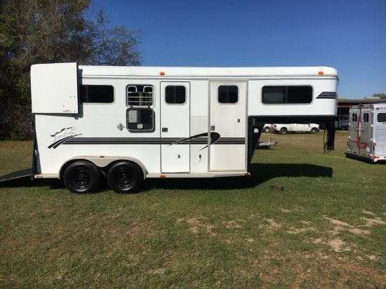 1999 Trailers USA   2 Horse Straight Load Gooseneck Horse Trailer SOLD!!! 