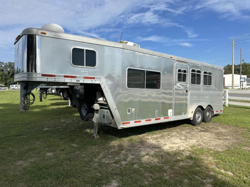 2003 Featherlite   3 Horse Slant Load Gooseneck Horse Trailer With Living Quarters SOLD!!! 