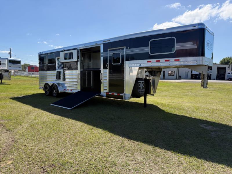 2027 4-Star 25' 2+1 - Black -  3 Horse Straight Load Gooseneck Horse Trailer SOLD!!! 