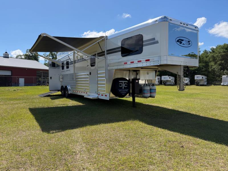 2027 4-Star Outback 10'8