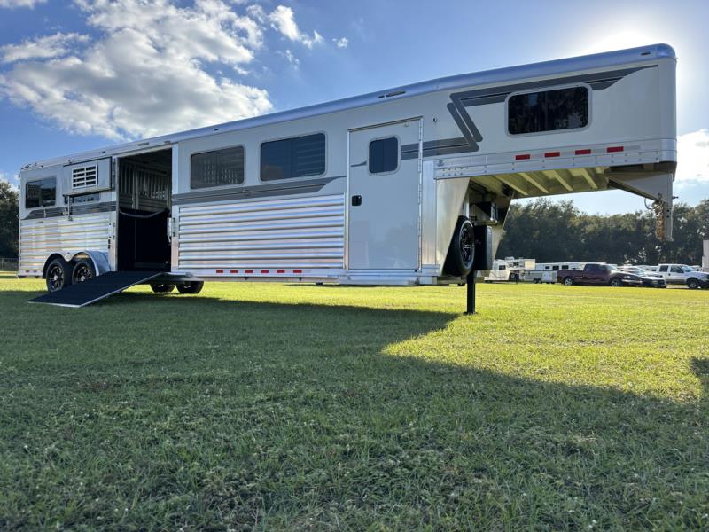 2027 4-Star Head to Head - White -  4 Horse Straight Load Gooseneck Horse Trailer