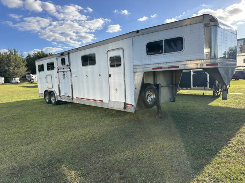 2004 Eby Head to Head - White -  5 Horse Straight Load Gooseneck Horse Trailer SOLD!!! 