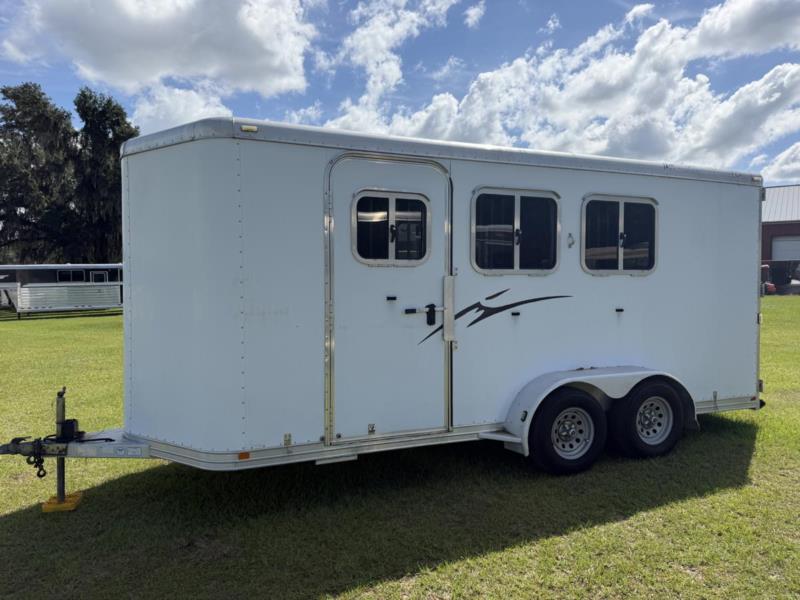 2007 Featherlite   3 Horse Slant Load Bumperpull Horse Trailer