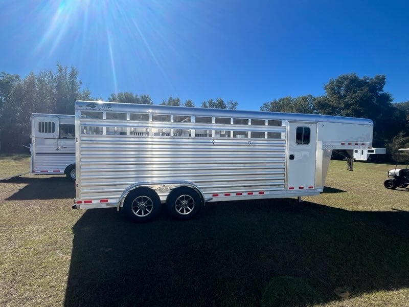 2026 4 Star 20' Gooseneck  SOLD!!! 