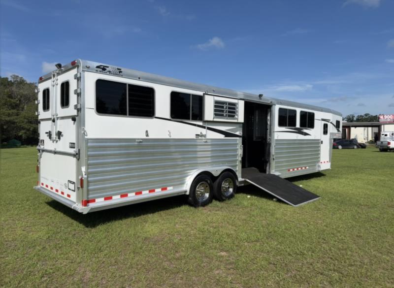 2021 4-Star Head to Head - White -  6 Horse Straight Load Gooseneck Horse Trailer SOLD!!! 