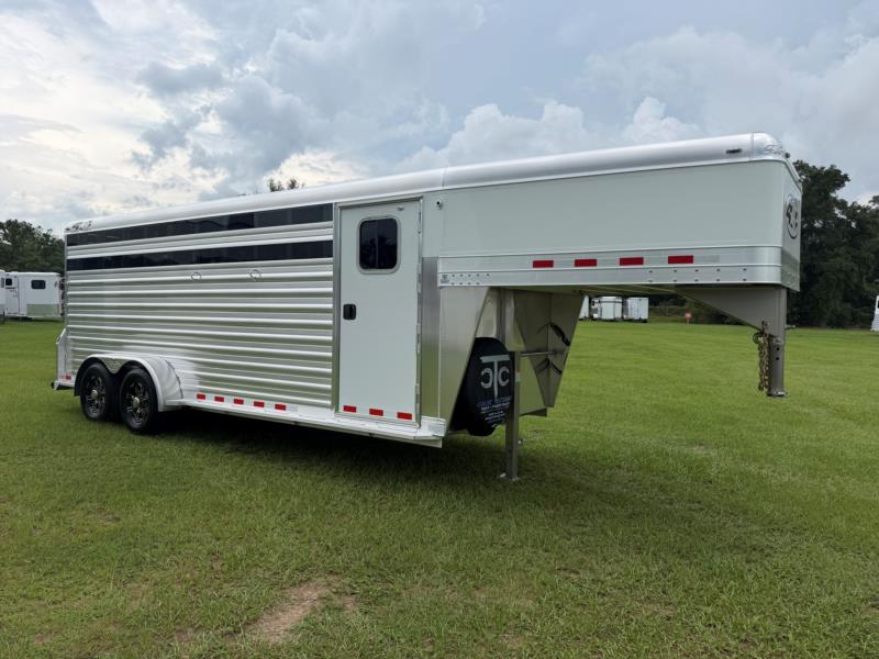 2027 4-Star 20' Stock Combo - White - Gooseneck 
