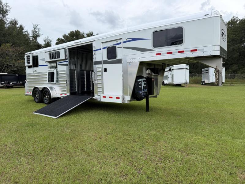 2027 4-Star 23' 2+1 - White -  3 Horse Straight Load Gooseneck Horse Trailer