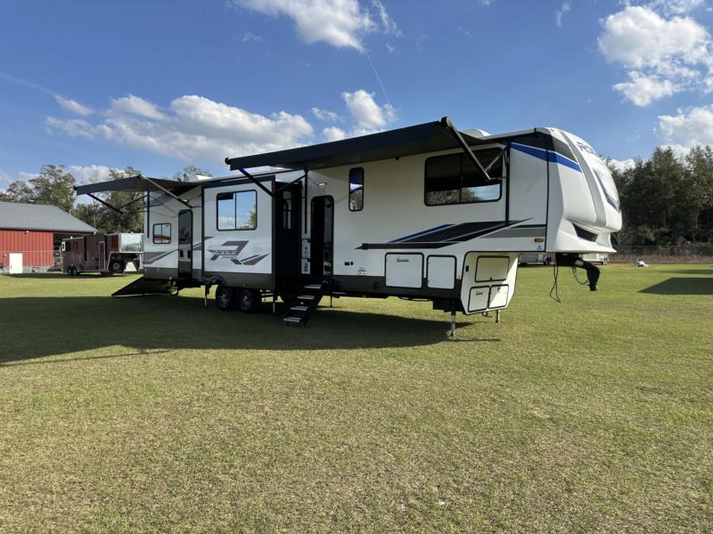 2023 Forrest River Vengeance 351G2 - 5th Wheel - Camper/RV SOLD!!! 
