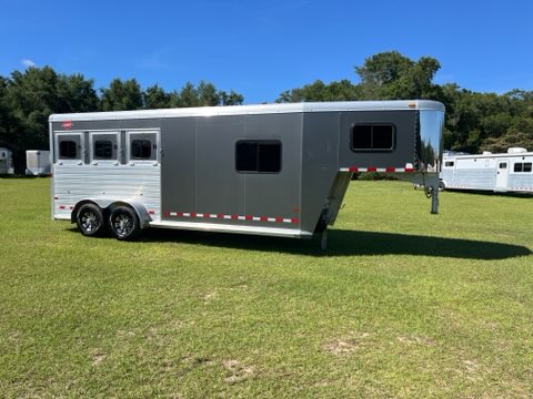 2022 Hart   3 Horse Slant Load Gooseneck Horse Trailer