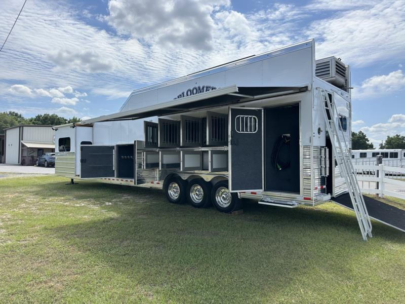 2022 Bloomer Outlaw with Integrated Pod & Queen Loft  4 Horse Slant Load Gooseneck Horse Trailer With Living Quarters SOLD!!! 