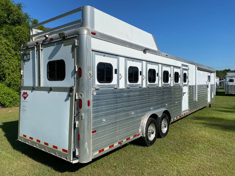 2008 Hart with Large Mid Tack  6 Horse Slant Load Gooseneck Horse Trailer With Living Quarters SOLD!!! 