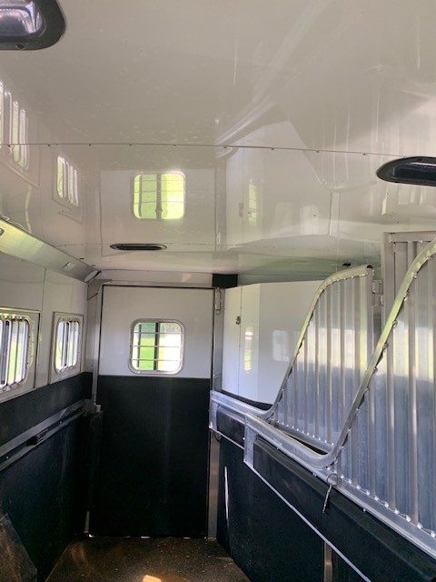 2019 4 Star Extra Wide/Extra Tall  4 Horse Slant Load Gooseneck Horse Trailer With Living Quarters SOLD!!! 
